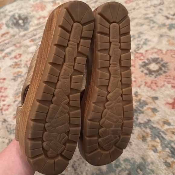 Korks Faithe Platform Sandals with Suede Straps and Cork Sole - Picture 12 of 12